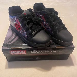 Marvel Heelys. Boys size 7.